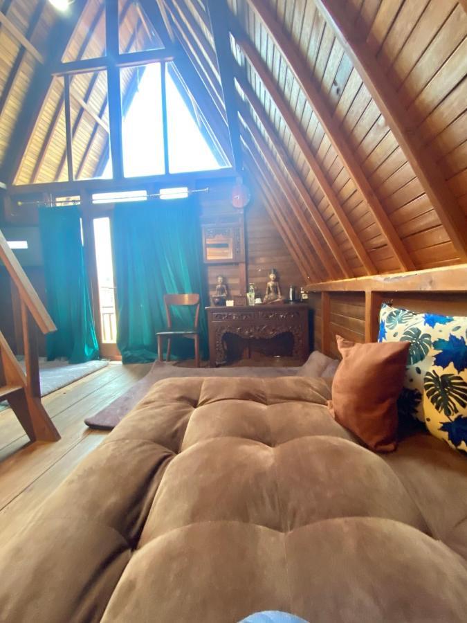 Resort & Resto Talaga Sundayana スバン エクステリア 写真