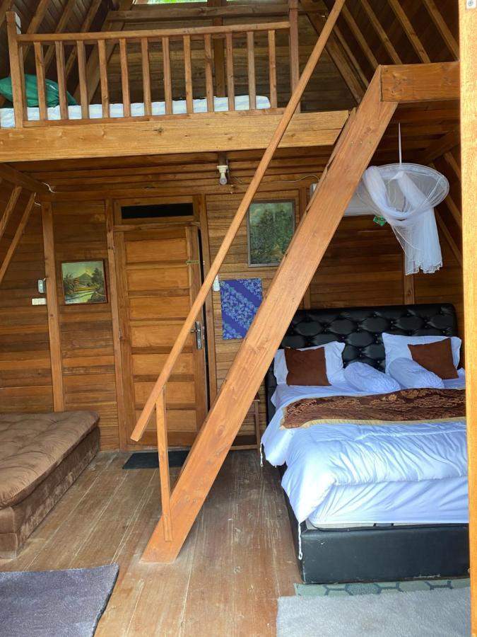 Resort & Resto Talaga Sundayana スバン エクステリア 写真