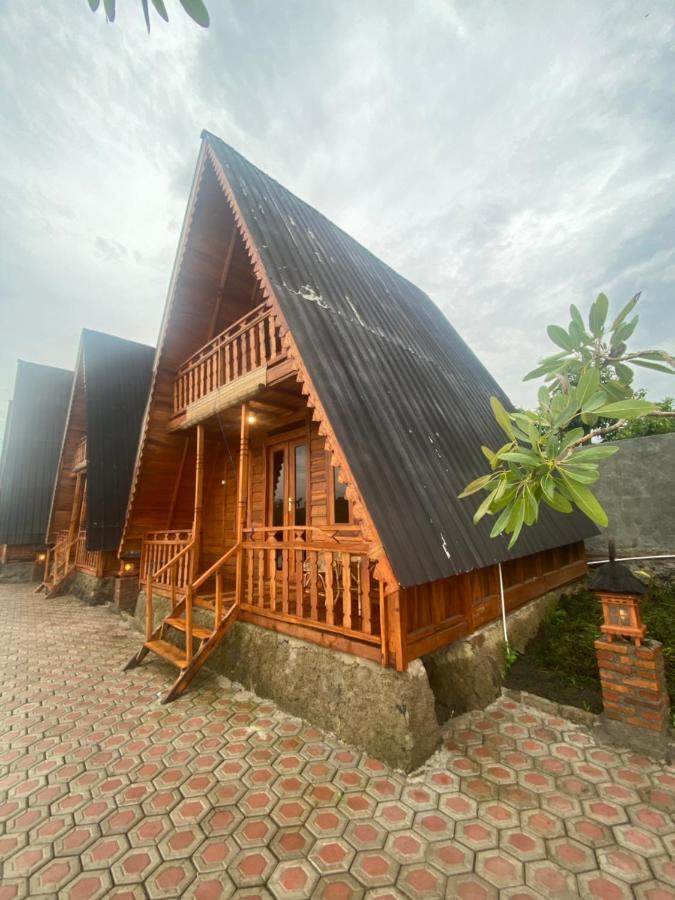 Resort & Resto Talaga Sundayana スバン エクステリア 写真